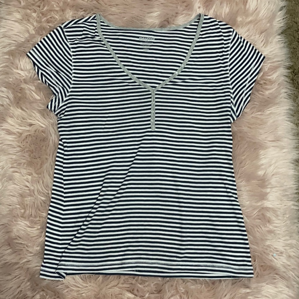 🔆4/$15🔆 women’s shirt